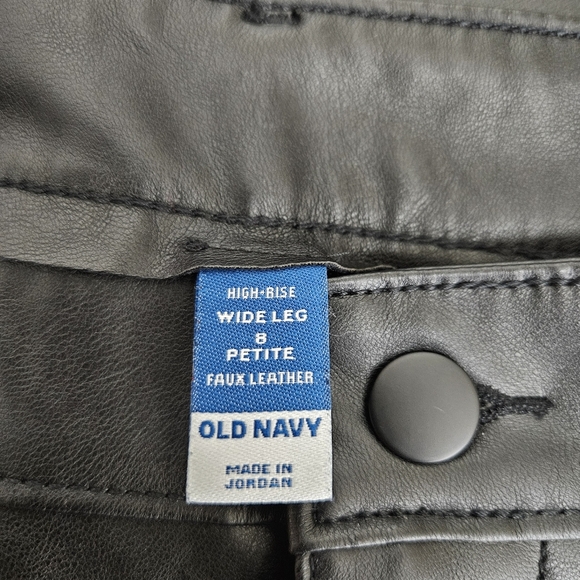 Old Navy Wide Leg Pants Black Faux Leather High Rise Chino Crop Petite 8P - Picture 4 of 7